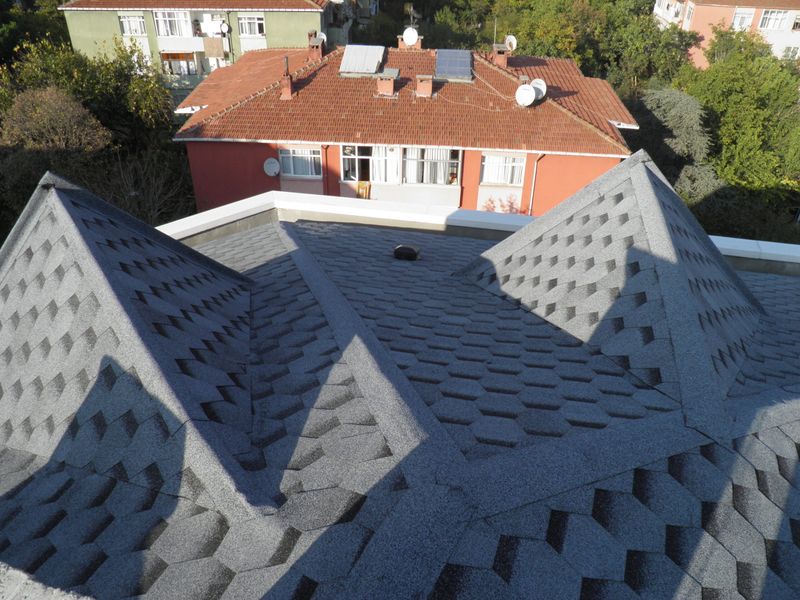 Бітумна черепиця BTM Shingle Rubin Gray 80038 фото